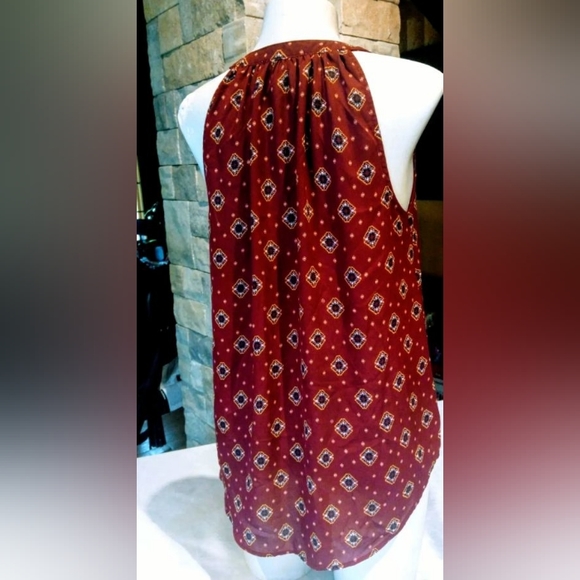 Woman Large sheer blouse - Picture 3 of 7